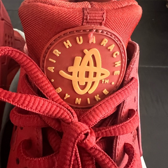 Used Womens Nike Air Huarache “Cinnamon” - Picture 9 of 10